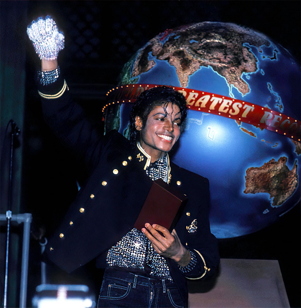 ‘Thriller’ becomes biggest selling album
